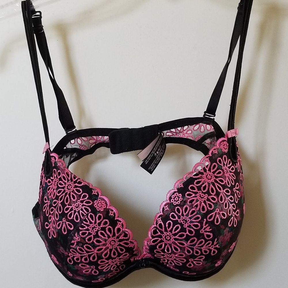 Victoria's Secret Sexy Little Things Bra Size 36B